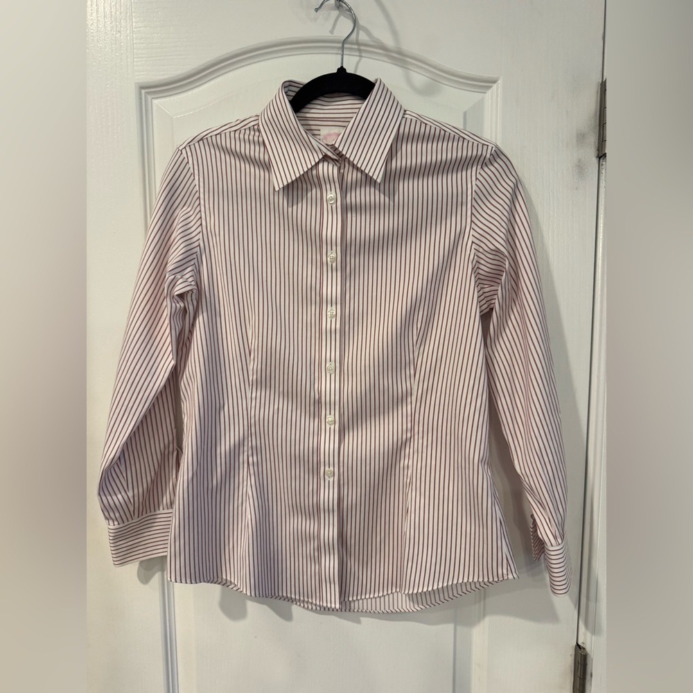 Brooks Brothers Fitted Stretch Red and White Striped Non-Iron Dress Shirt
